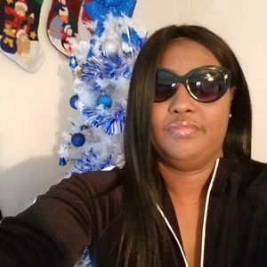 Meet your Posher, Meka